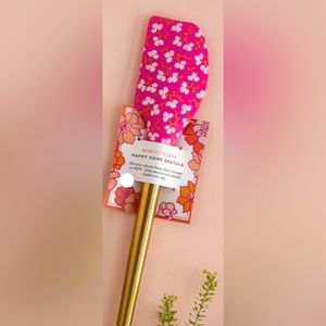 NWOT Margot Elena Spatula